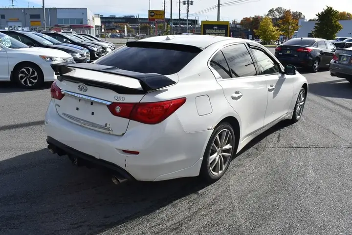 Infiniti Q50 2014 photo 4