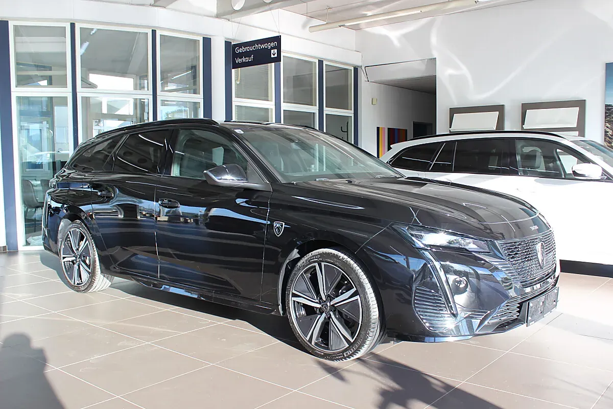 Peugeot 308 2024 photo 3