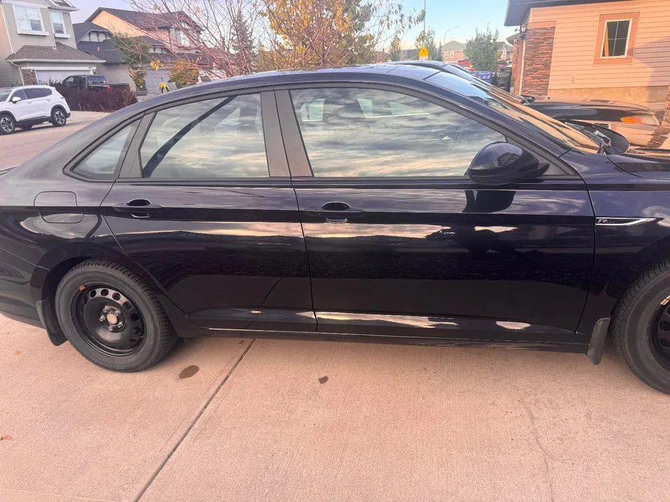 Volkswagen Jetta 2019 photo 2
