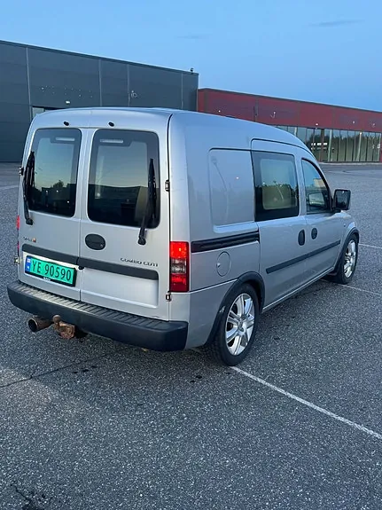 Opel Combo 2011 photo 4