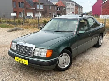 Mercedes-Benz 250D