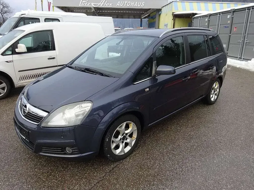 Opel Zafira 2006 photo 2