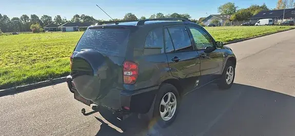 Toyota Rav4 2003 photo 5