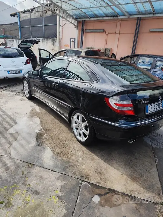 Mercedes-Benz C