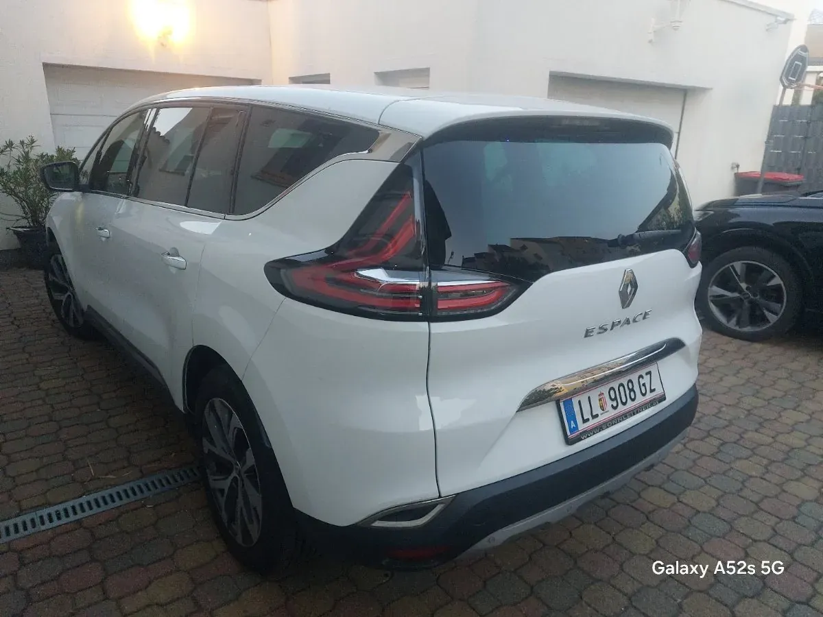 Renault Espace 2017 photo 2