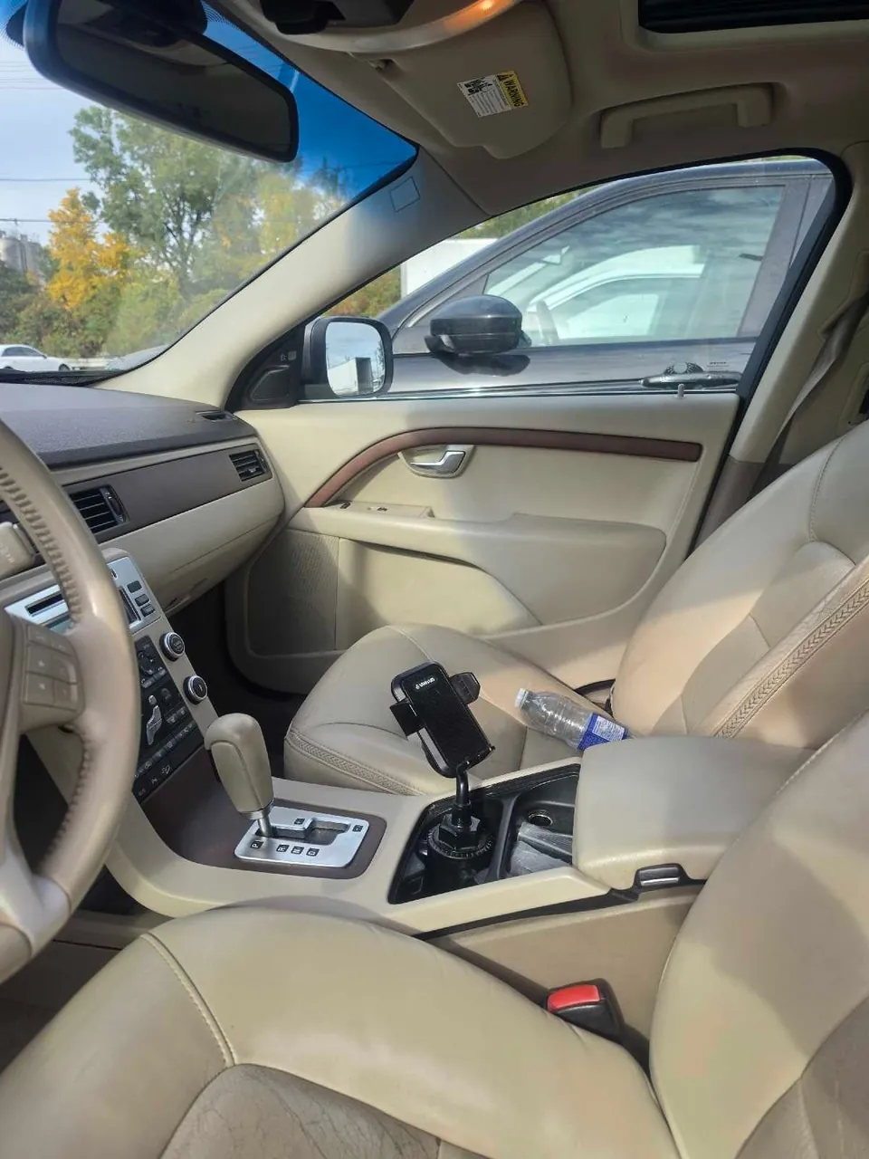 Volvo Xc70 2010 photo 3