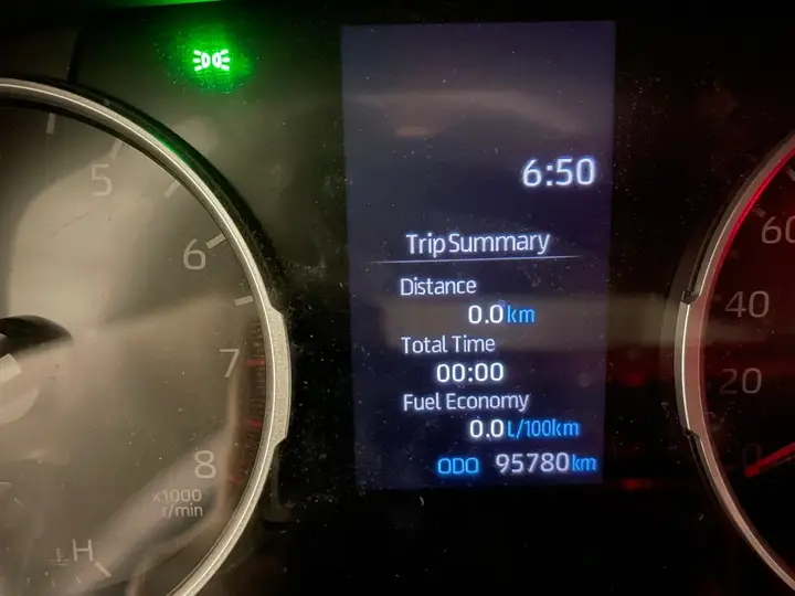 Toyota Rav4 2021 photo 2