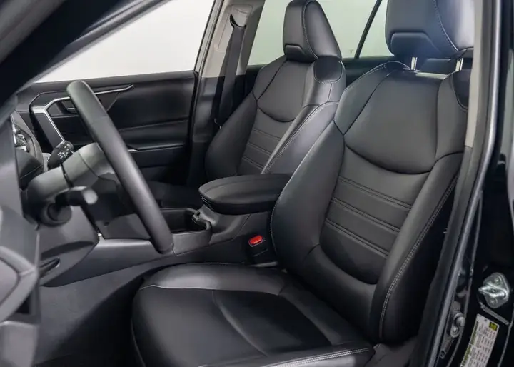 Toyota Rav4 2021 photo 3