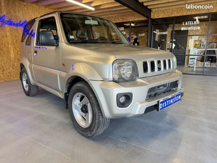 Suzuki Jimny 2004 photo 3