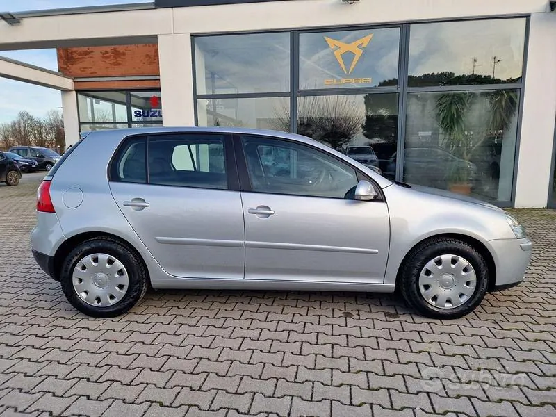Volkswagen Golf 2005 photo 4