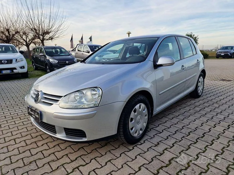 Volkswagen Golf 2005 photo 2