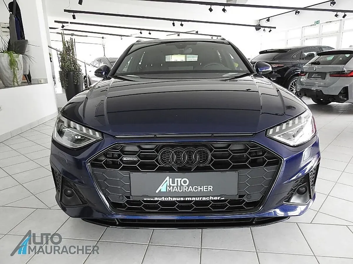 Audi A4 2023 photo 3
