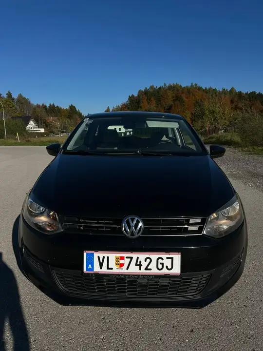 Volkswagen Polo 2011 photo 3