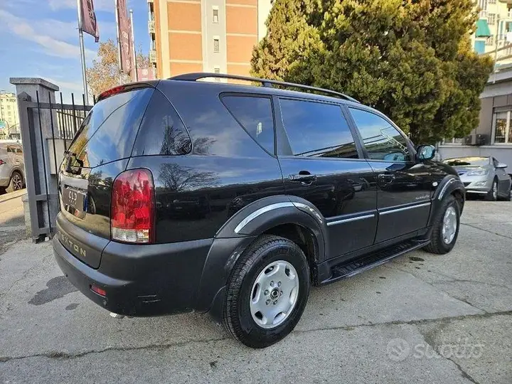 KG Mobility Rexton 2005 photo 4