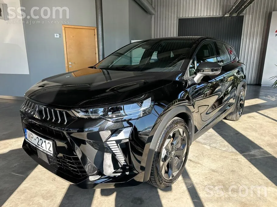 Mitsubishi Grandis 2026 photo 2
