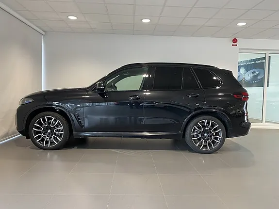 BMW X5 2026 photo 2