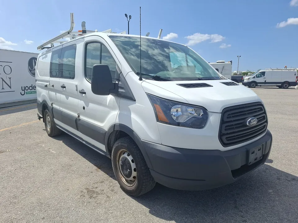 Ford Transit 2018 photo 3