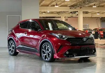 Toyota C-Hr 2017 photo 2