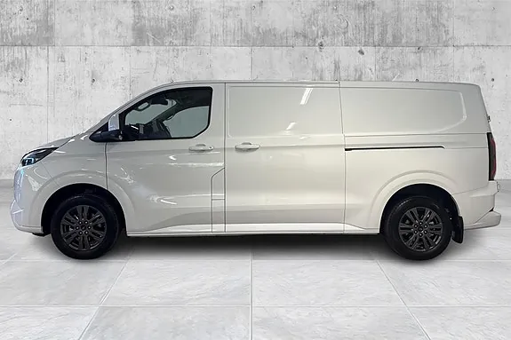 Ford Transit Custom 2026 photo 2