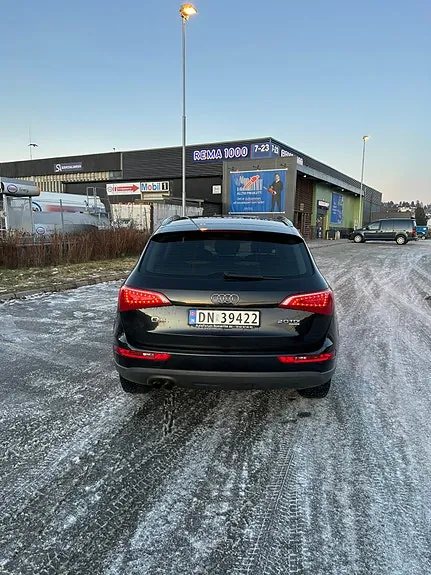 Audi Q5 2010 photo 3