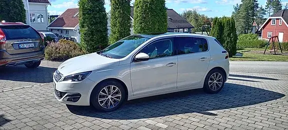 Peugeot 308 2014 photo 2