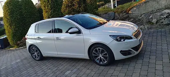 Peugeot 308 2014 photo 3