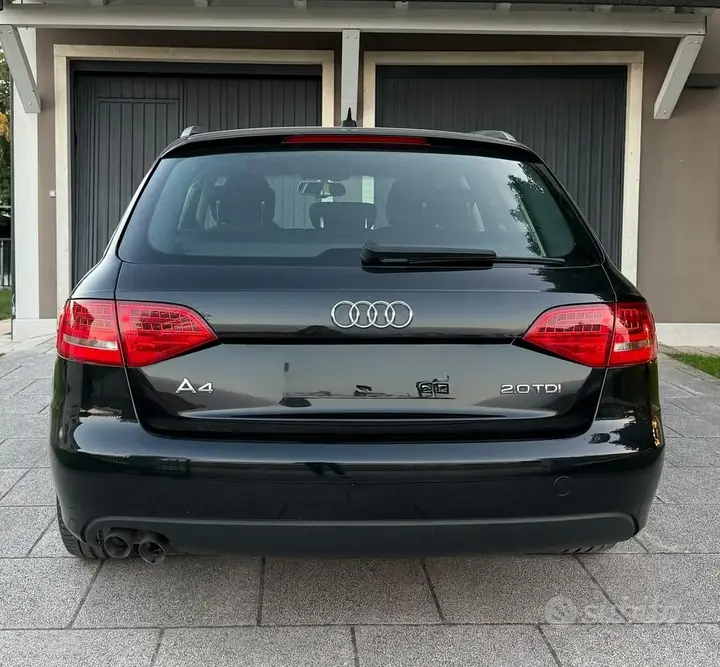 Audi A4 Avant 2010 photo 3