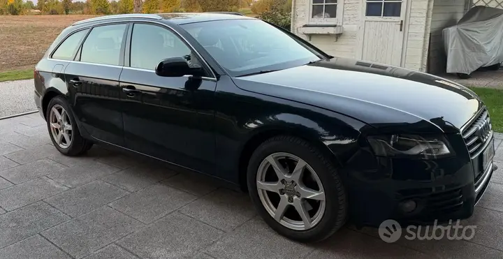 Audi A4 Avant 2010 photo 2