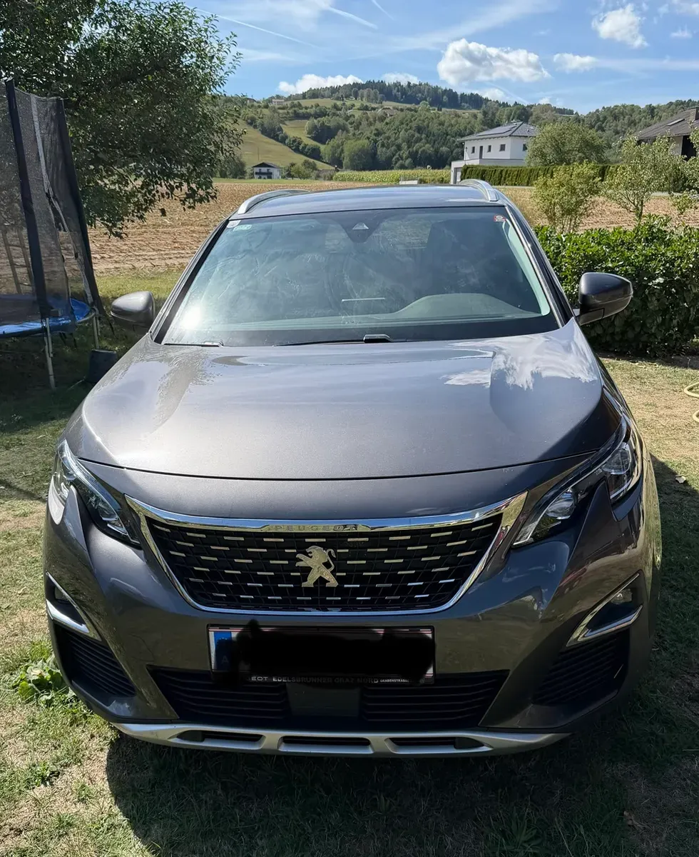 Peugeot 5008 2018 photo 2