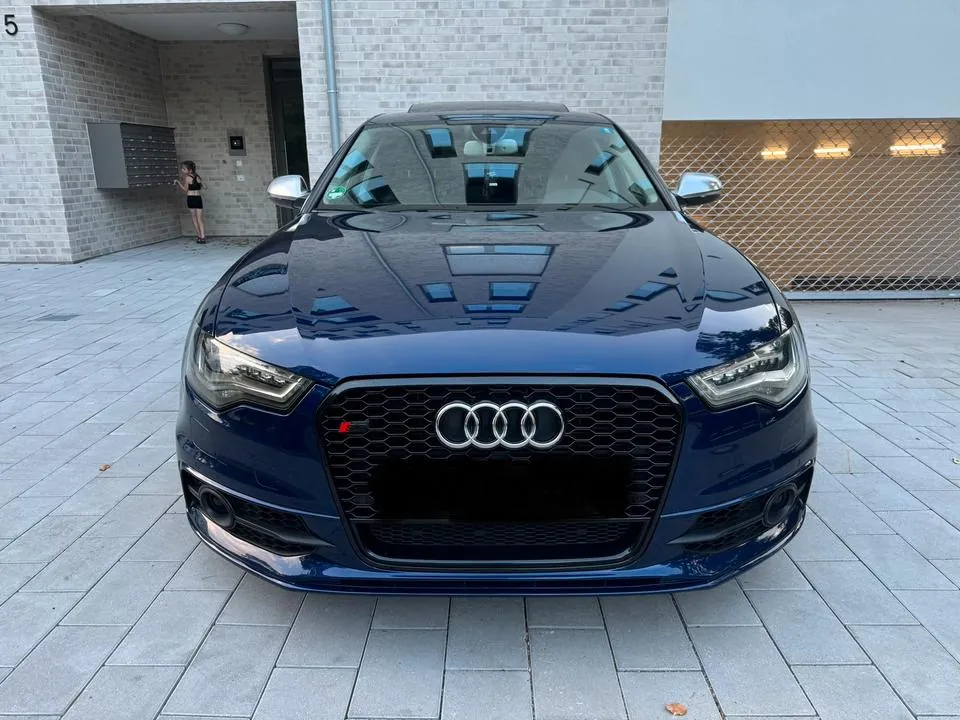 Audi S6