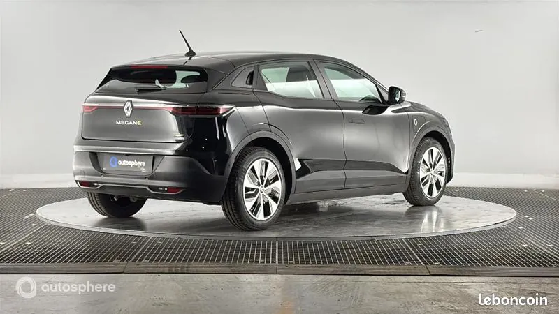 Renault Megane 2023 photo 5