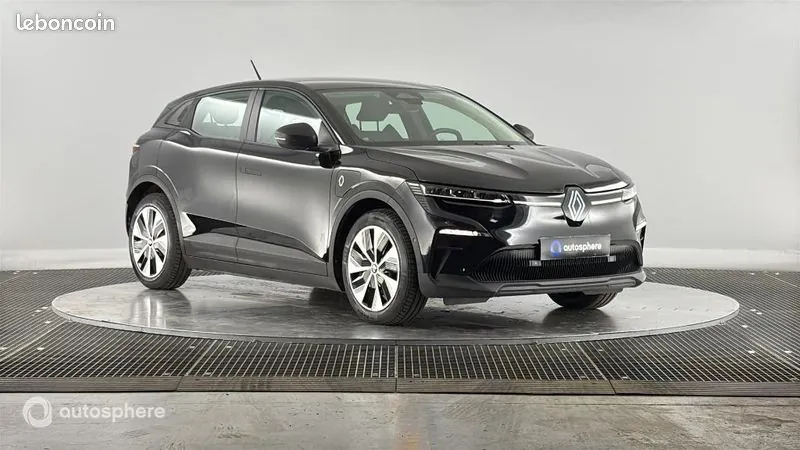 Renault Megane 2023 photo 3