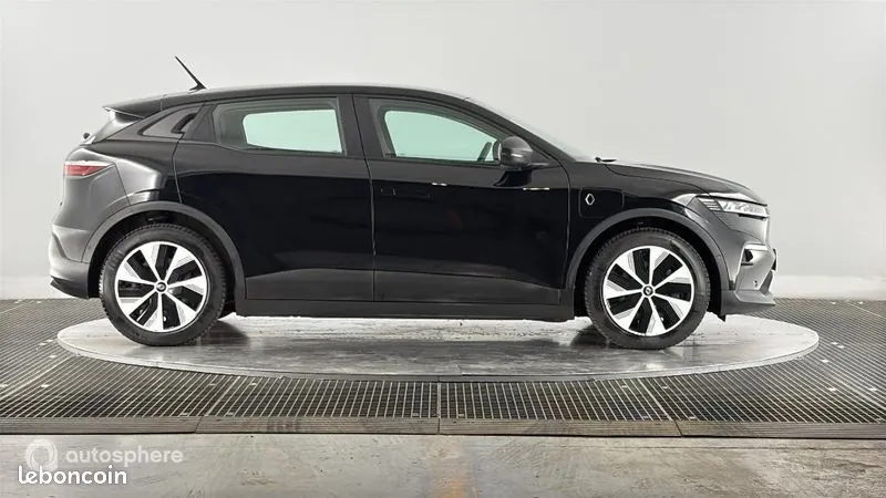 Renault Megane 2023 photo 4