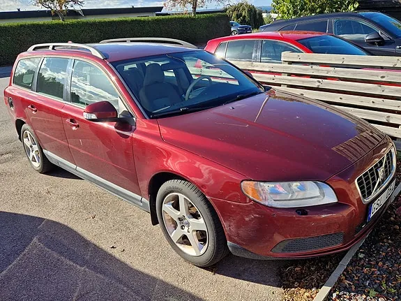 Volvo V70 2008 photo 2
