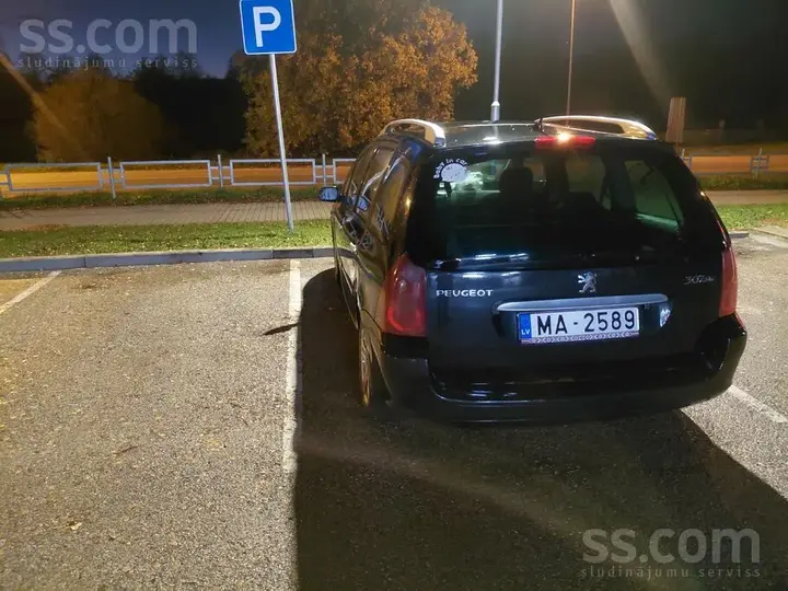 Peugeot 307 2004 photo 3