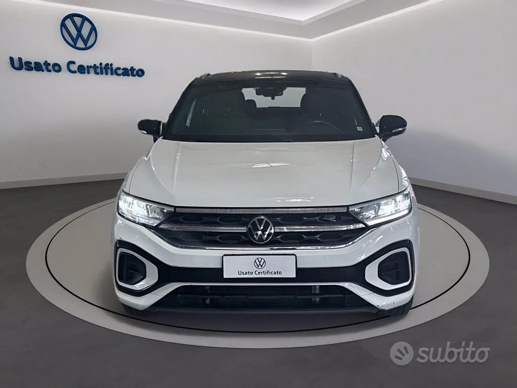 Volkswagen T-Roc 2023 photo 2