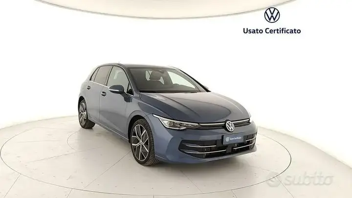 Volkswagen Golf 2024 photo 3