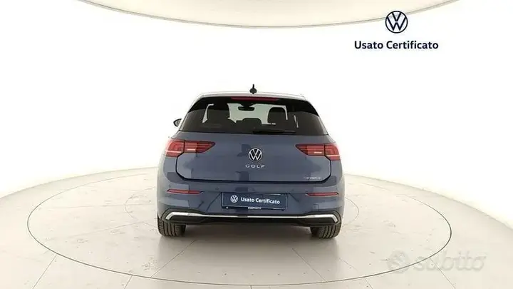 Volkswagen Golf 2024 photo 5