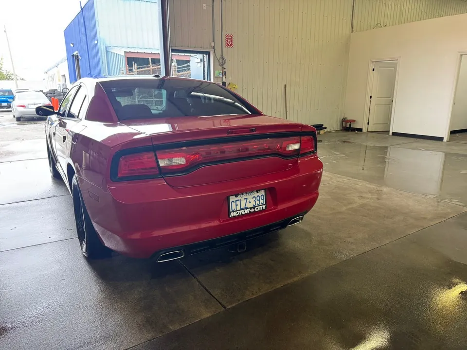Dodge Charger 2012 photo 4