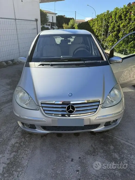 Mercedes-Benz A