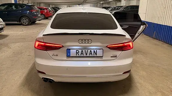 Audi A5 2017 photo 5