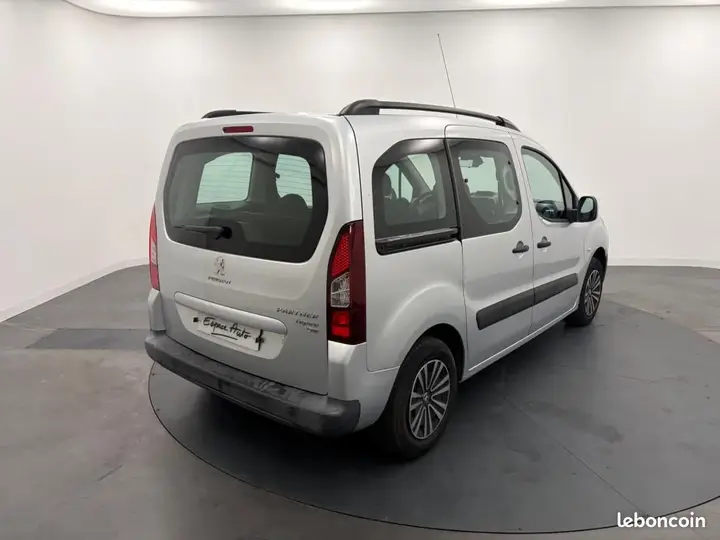 Peugeot Partner Tepee 2014 photo 5