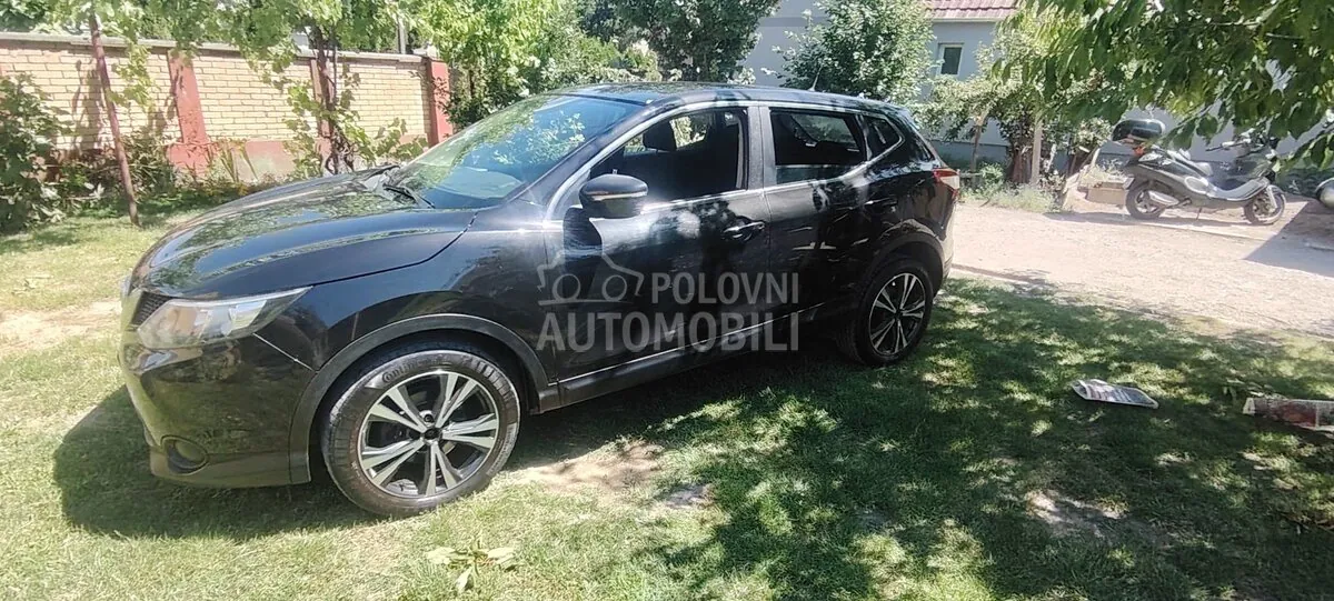 Nissan Qashqai 2014 photo 4