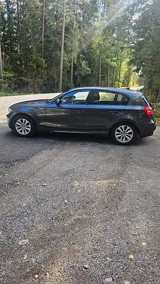 BMW 120I 2008 photo 3