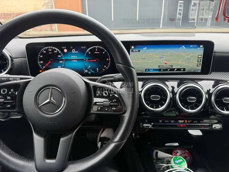 Mercedes-Benz A180 2018 photo 5