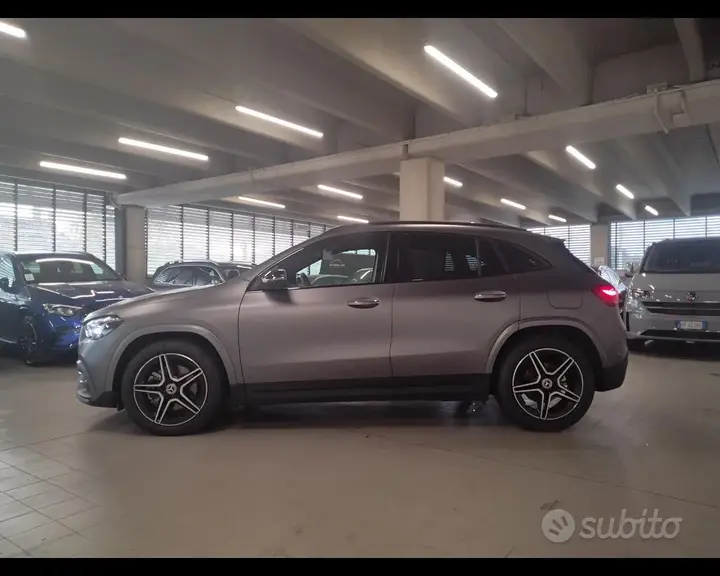 Mercedes-Benz Gla 2023 photo 3