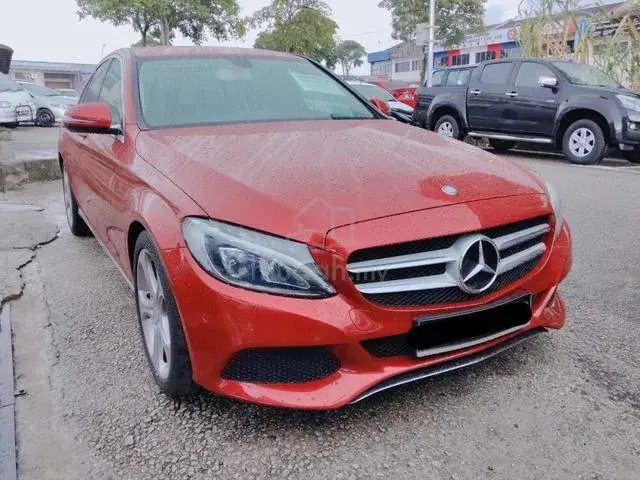 Mercedes-Benz C200