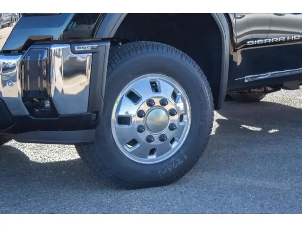 GMC Sierra 3500Hd 2026 photo 5