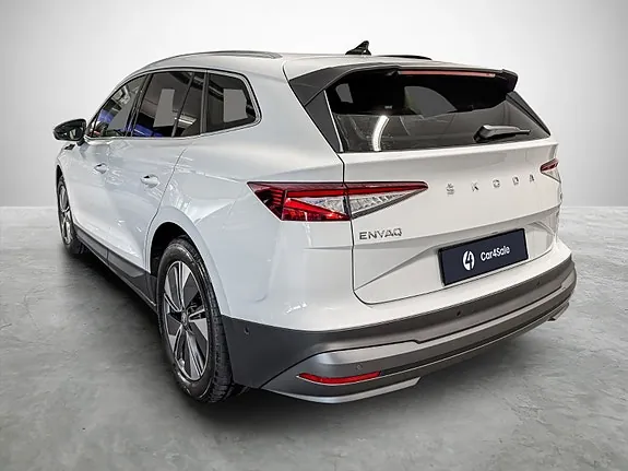 Skoda Enyaq 2023 photo 3