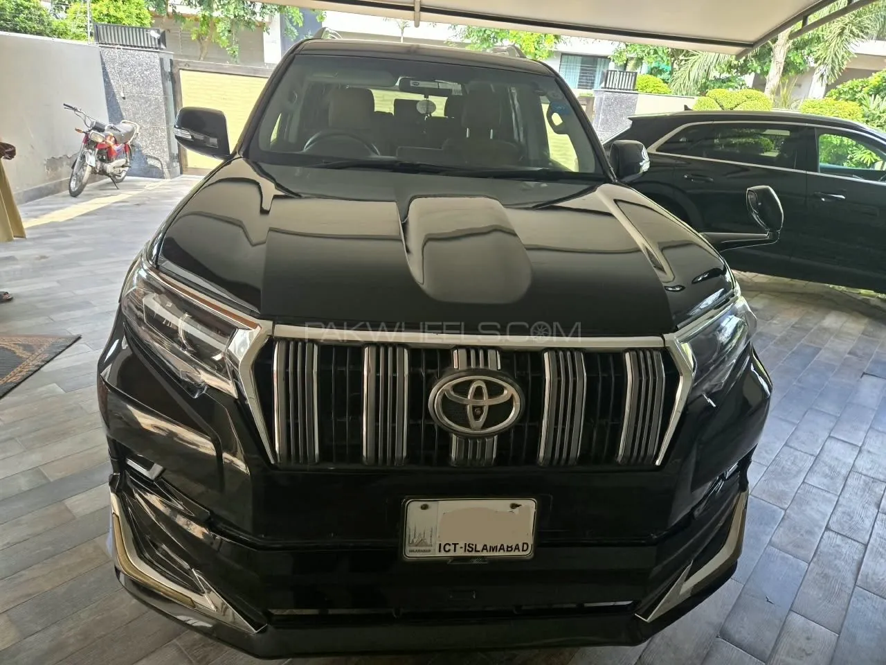 Toyota Prado